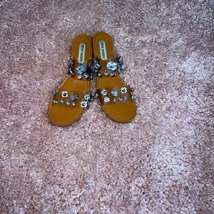 Steve Madden sandals